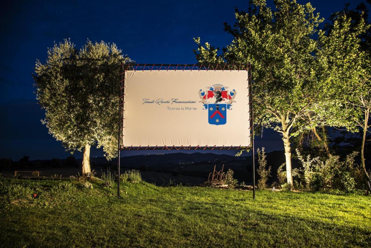 Recchi Franceschini Bike Hotel Last - Minute - Availability Montalto delle Marche Dış mekan fotoğraf