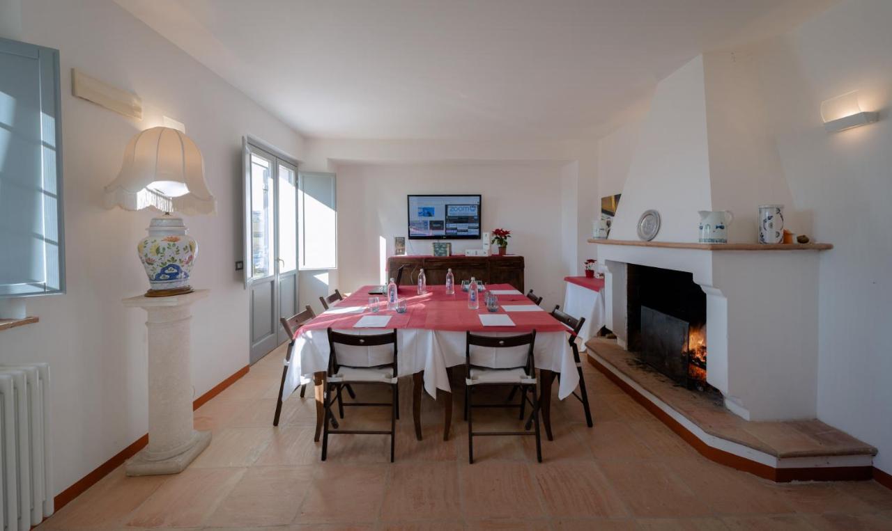 Recchi Franceschini Bike Hotel Last - Minute - Availability Montalto delle Marche Dış mekan fotoğraf