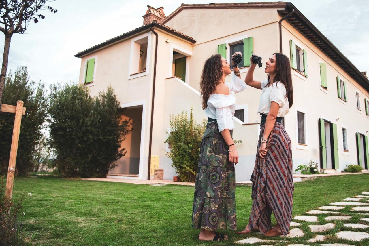 Recchi Franceschini Bike Hotel Last - Minute - Availability Montalto delle Marche Dış mekan fotoğraf
