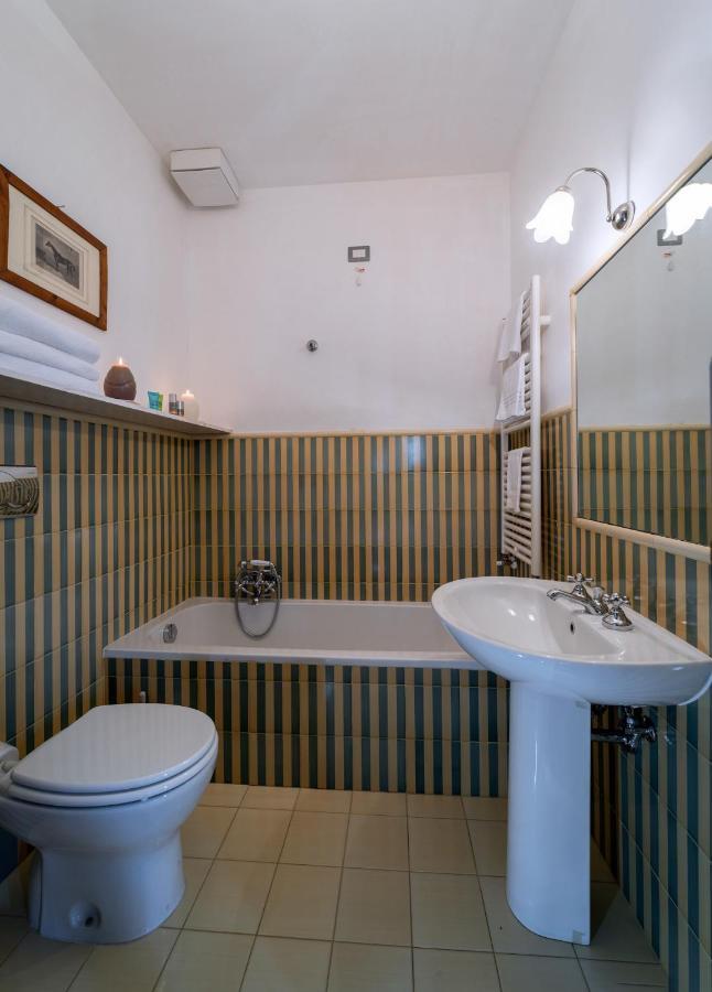 Recchi Franceschini Bike Hotel Last - Minute - Availability Montalto delle Marche Dış mekan fotoğraf